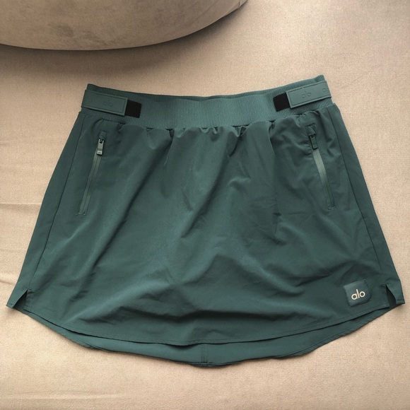 Alo Yoga High-Waist Elevation Mini Skirt Midnight Green L - Picture 7 of 13